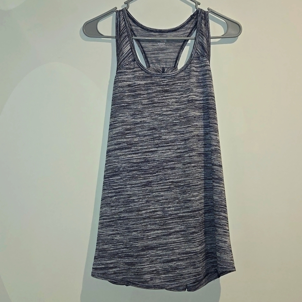 Danskin Now blue white tank top. Size XL